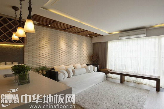 "客厅地板图片"